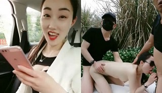 骚少妇开直播到野外3P啪啪，小哥哥在后座就已经忍不住要少妇咬咬啦