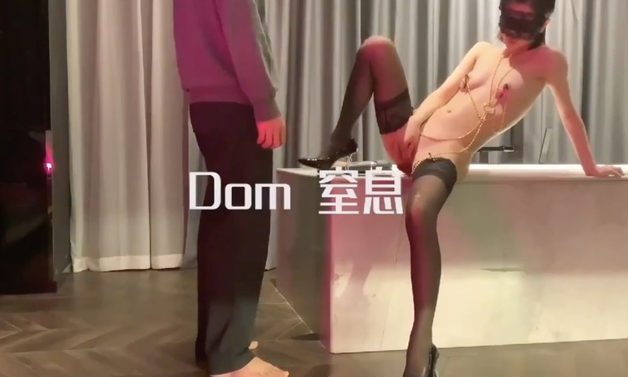 推特大神Dom窒息咖啡店女老板后续1