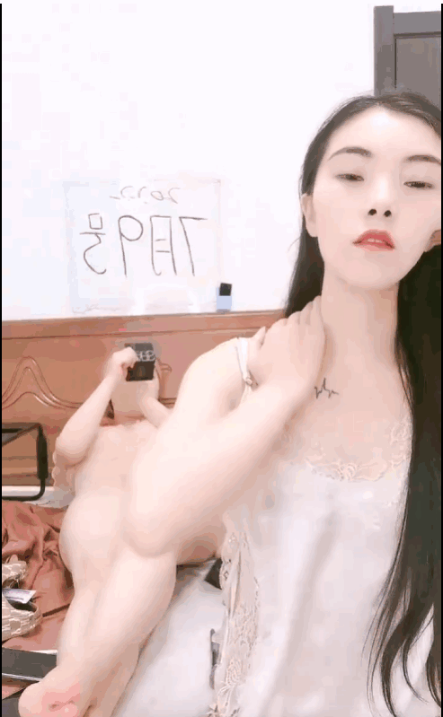 直播_女同的日常生活！女女穿戴假屌爆操互插