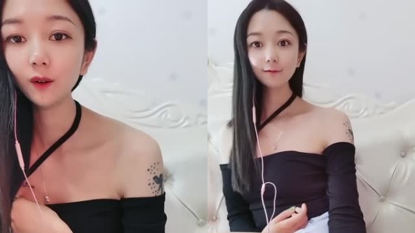 绿播转黄温柔系美妞,喜欢玩王者,放得开大尺度收费秀,肉丝美腿跳蛋塞穴