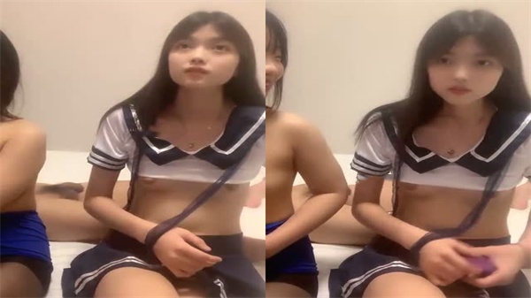 JK装甜美妹子和闺蜜口交伺候纹身小伙上位坐骑操